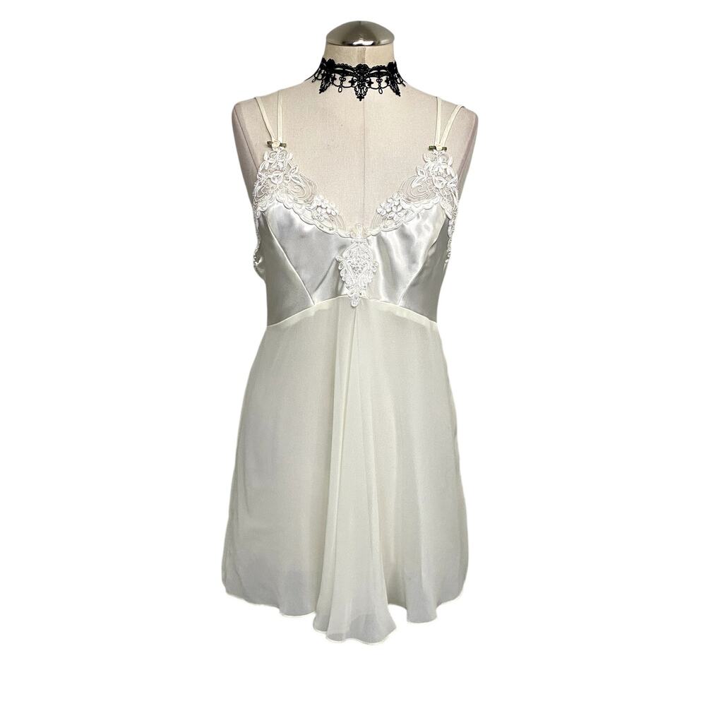 Vtg Y2K Beaded Embroidered Floral Satin Mesh‎ Coquette Cottage Fairy White Slip